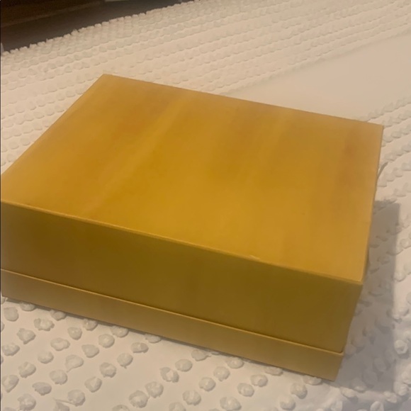 Fendi Golden Box - Picture 5 of 6